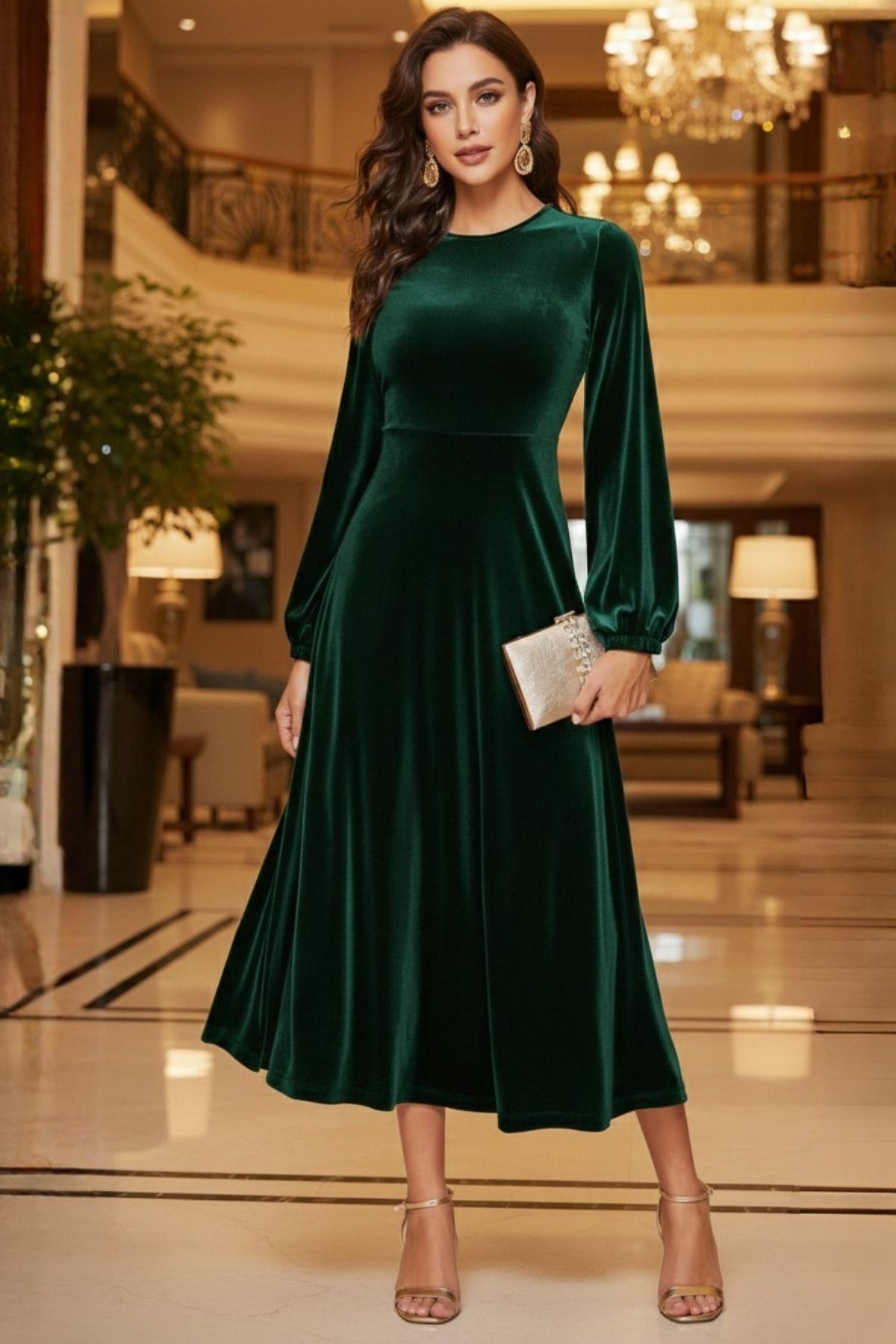 Yuvarlak Yaka Kadife Kumaş Midi Elbise - Yeşil