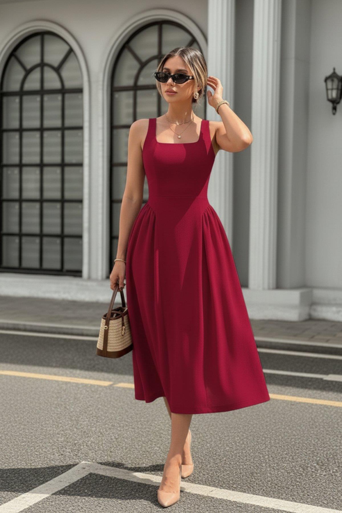 Kare Yaka Kloş İthal Krep Elbise - Kırmızı