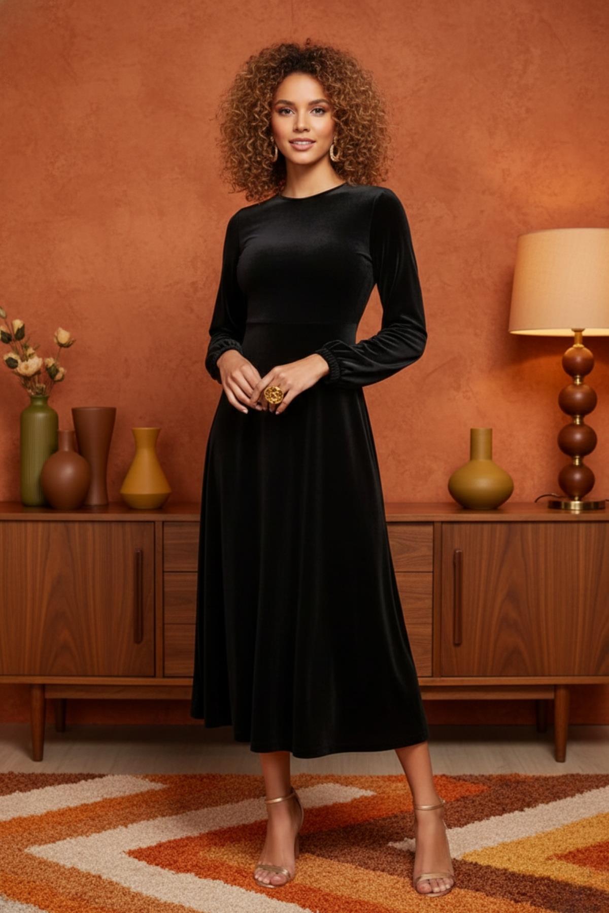 Midnight Velvet Siyah Midi Elbise