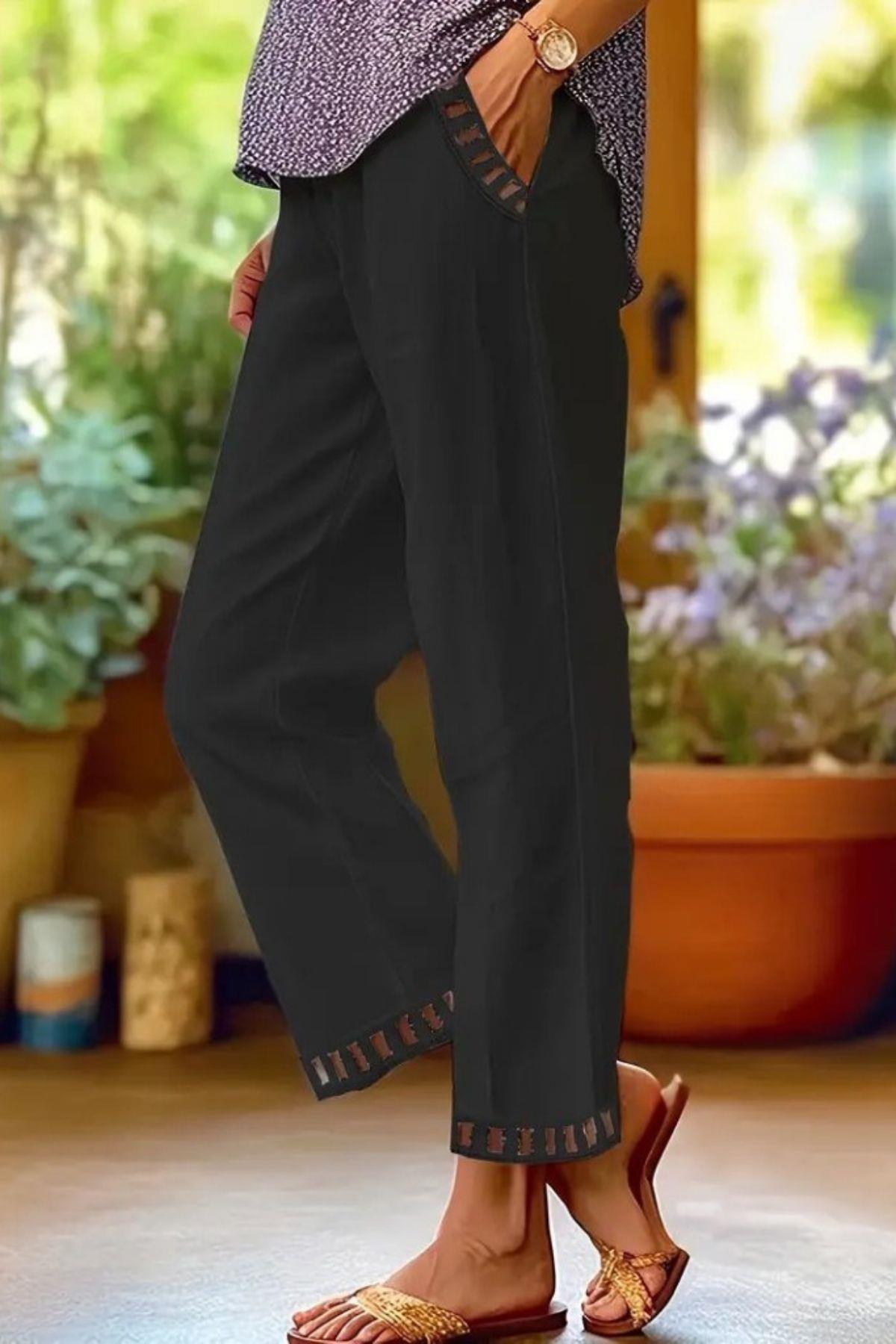 Rahat Kesim Nakış Detaylı Yazlık Pantolon - Siyah