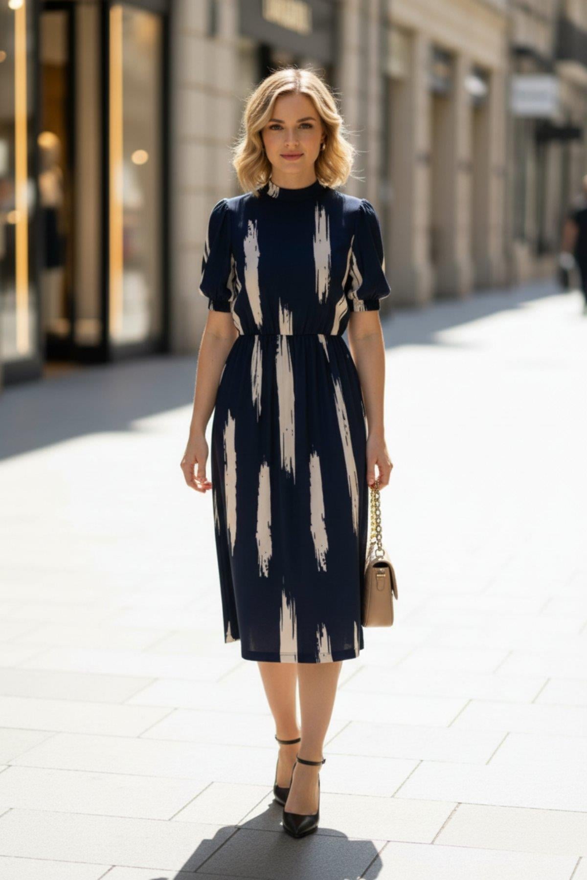 Kısa Kollu Yarı Balıkçı Yaka Midi Elbise - Lacivert