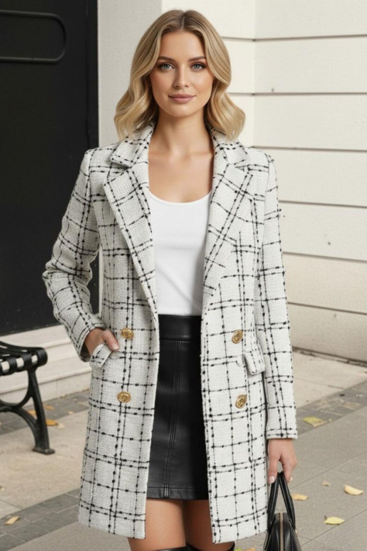 Yakalı Düğmeli Kısa Dokuma Ceket - Krem