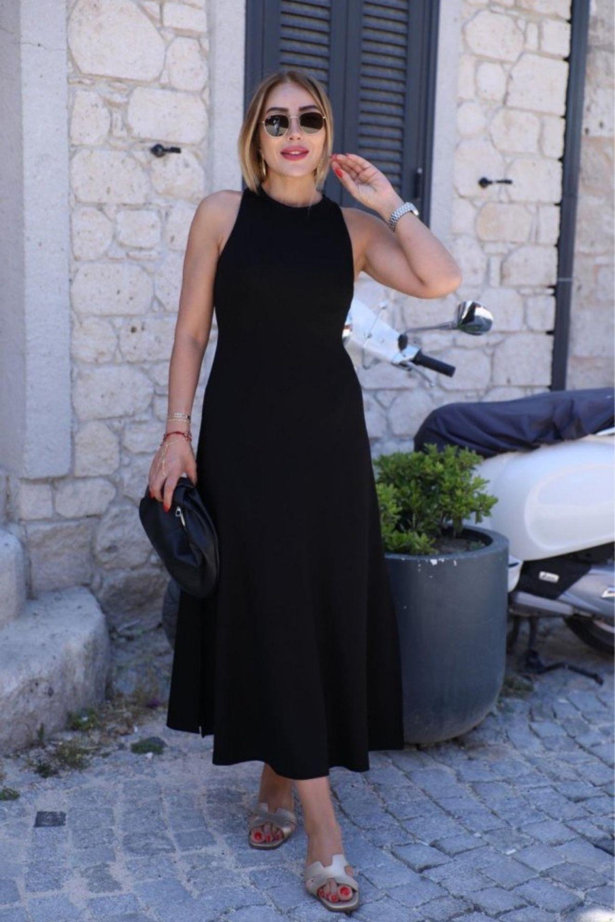 Sıfır Kol Tokalı Sırt Detaylı Krep Elbise - Siyah