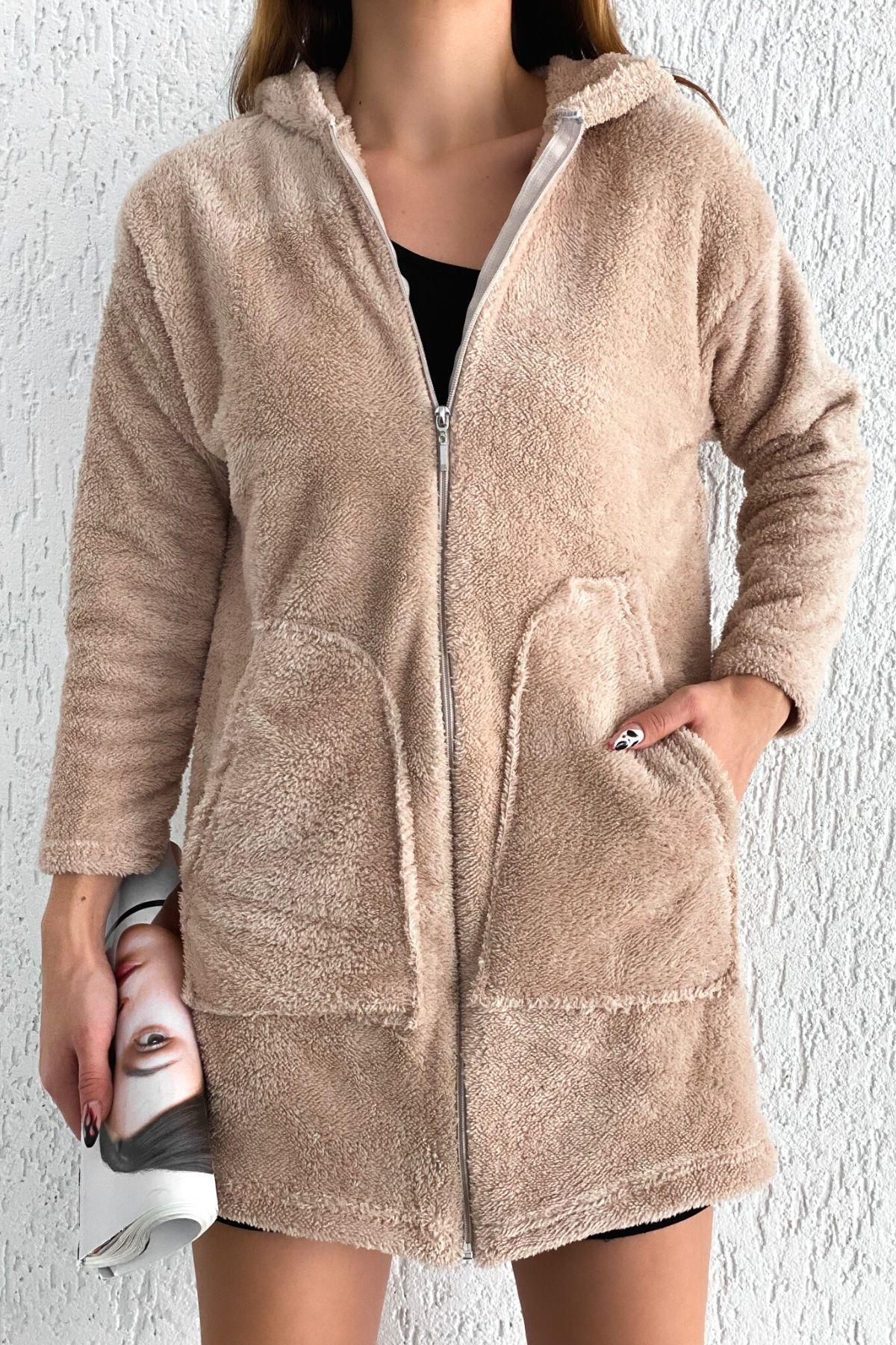 Cepli Fermuarlı Peluş Hırka Bej
