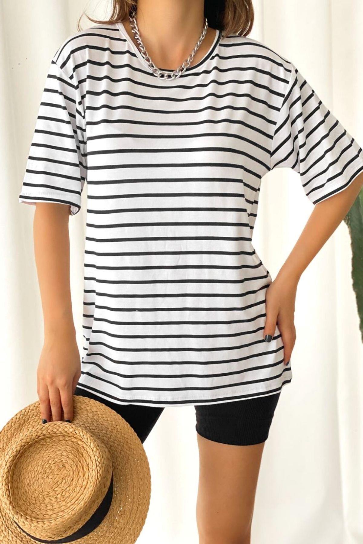 Çizgili Basic Kadın T-Shirt Beyaz