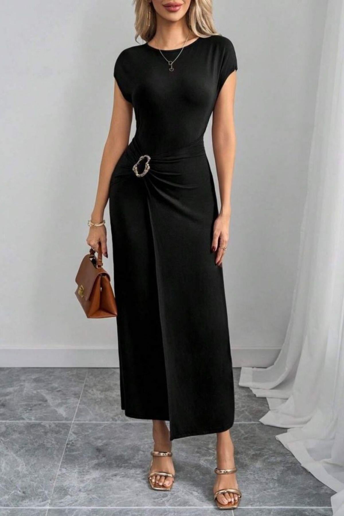 Kısa Kollu Toka Detaylı Modal Elbise - Siyah