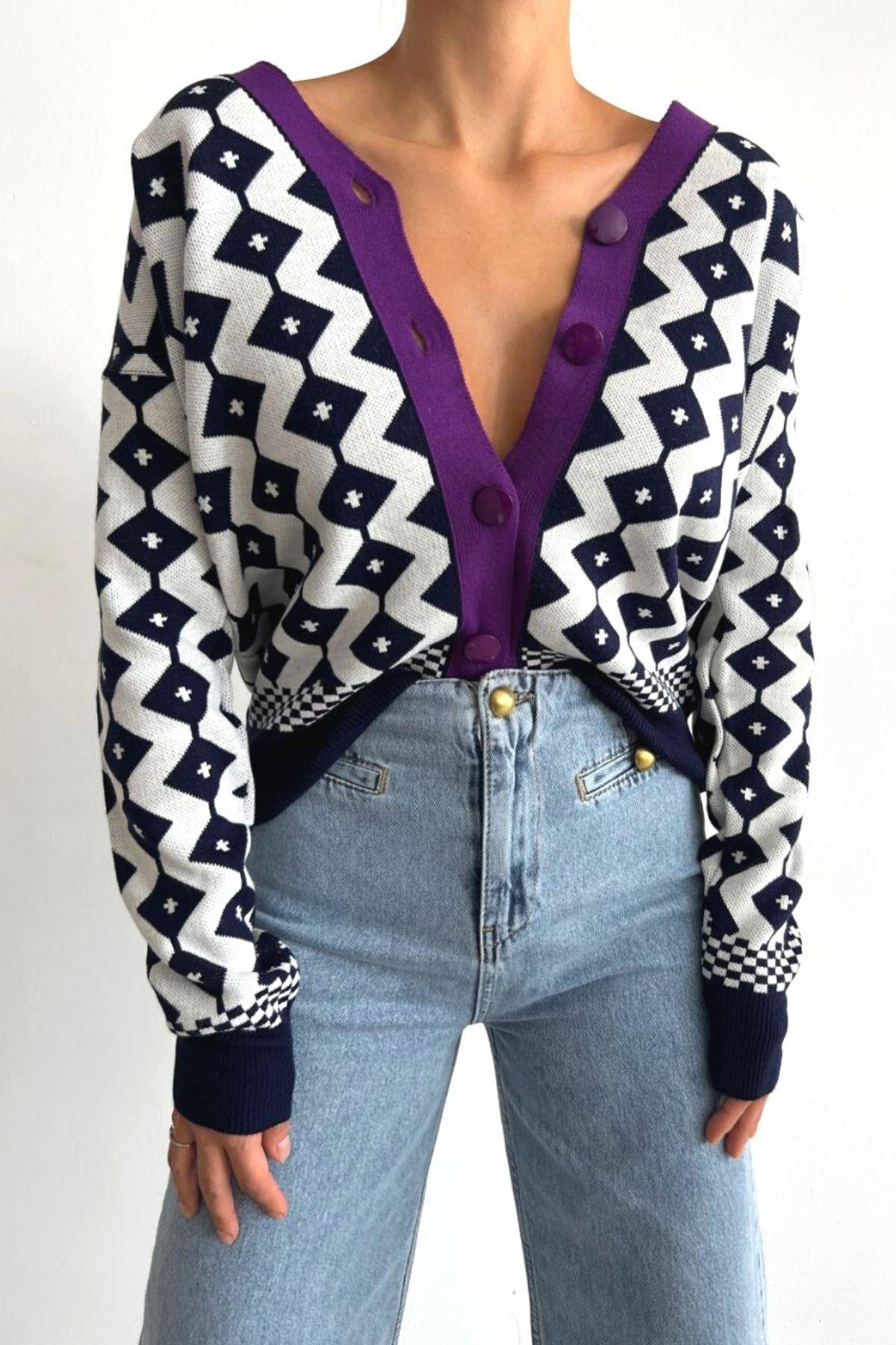 Desenli Düğmeli Hırka Mor