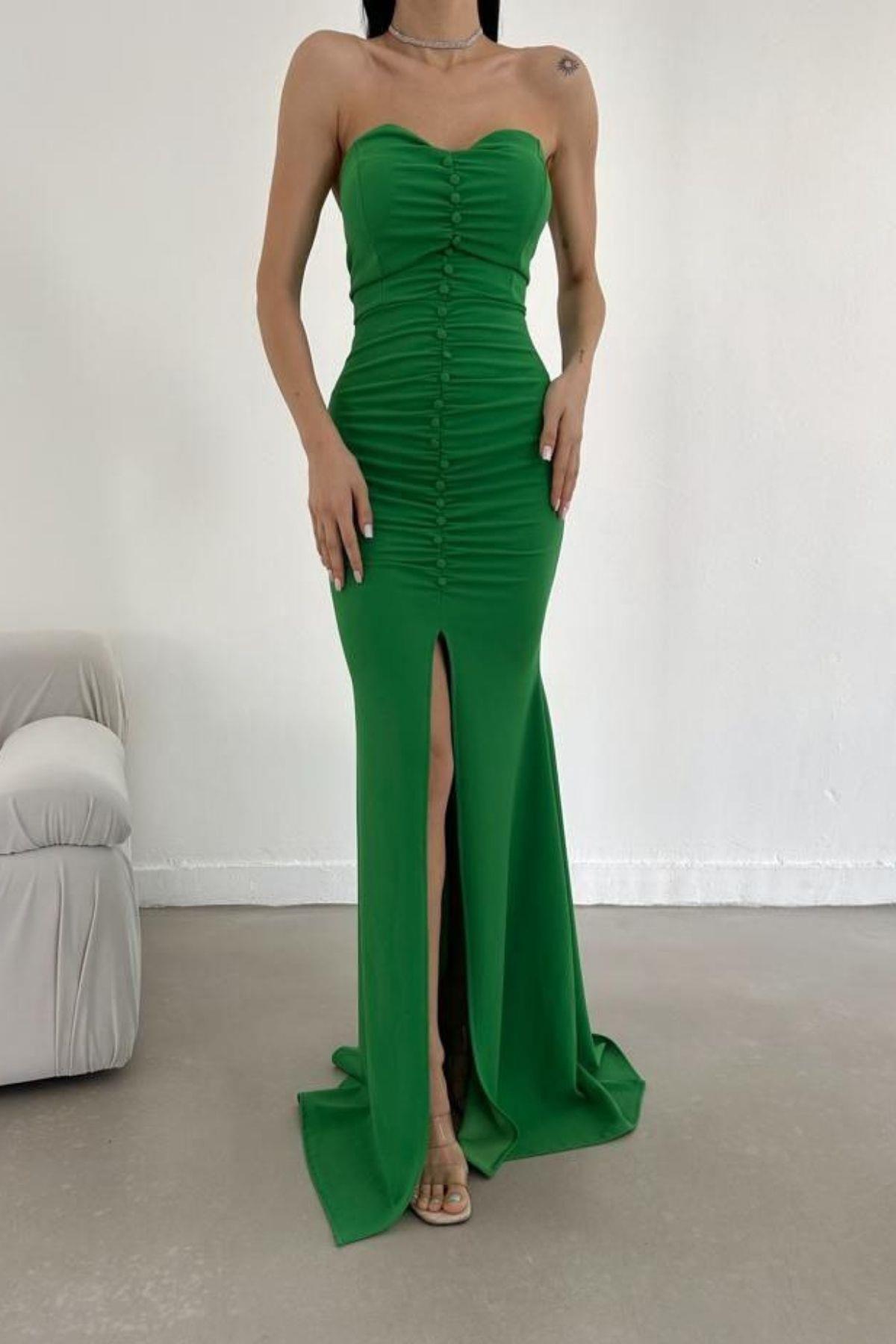 Düğmeli Straplez Yaka Yırtmaçlı Balık Fashion Abiye Elbise Açık Yeşil