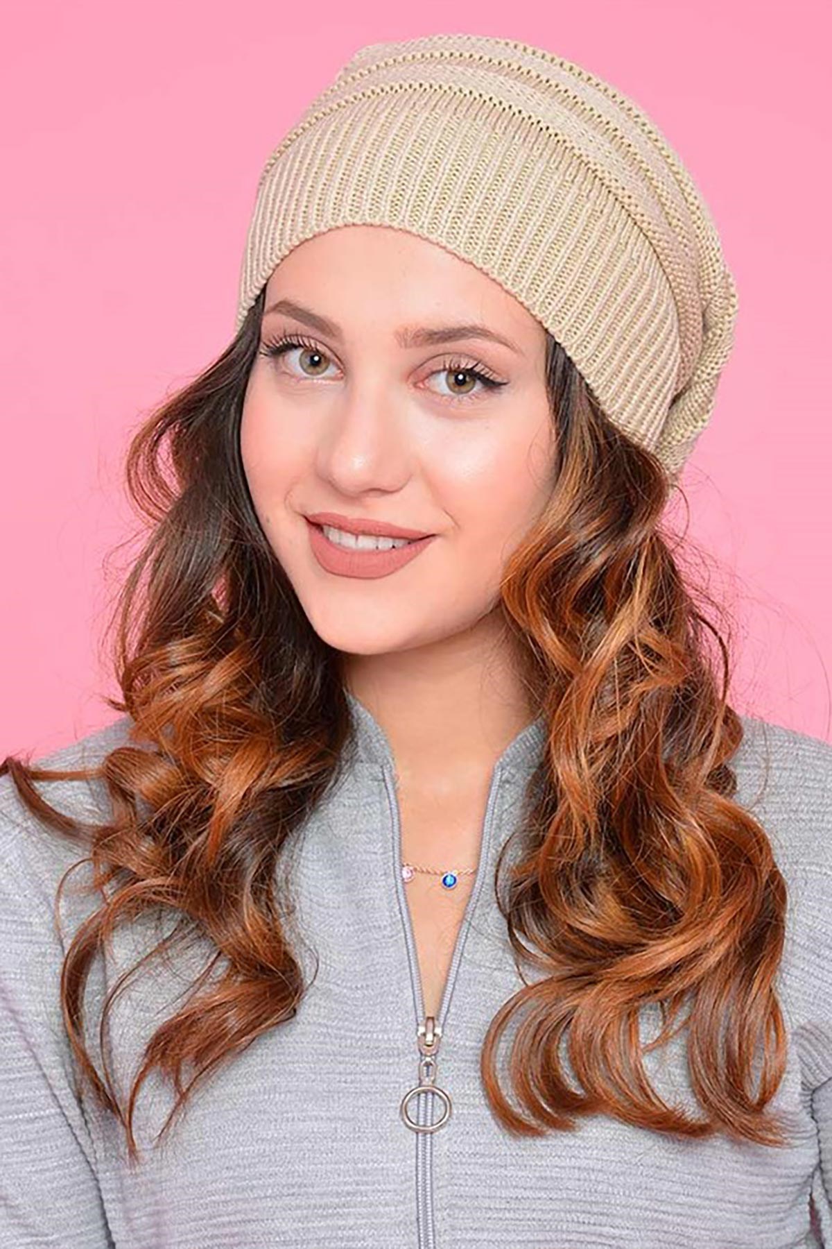 Estelle Unisex Bere