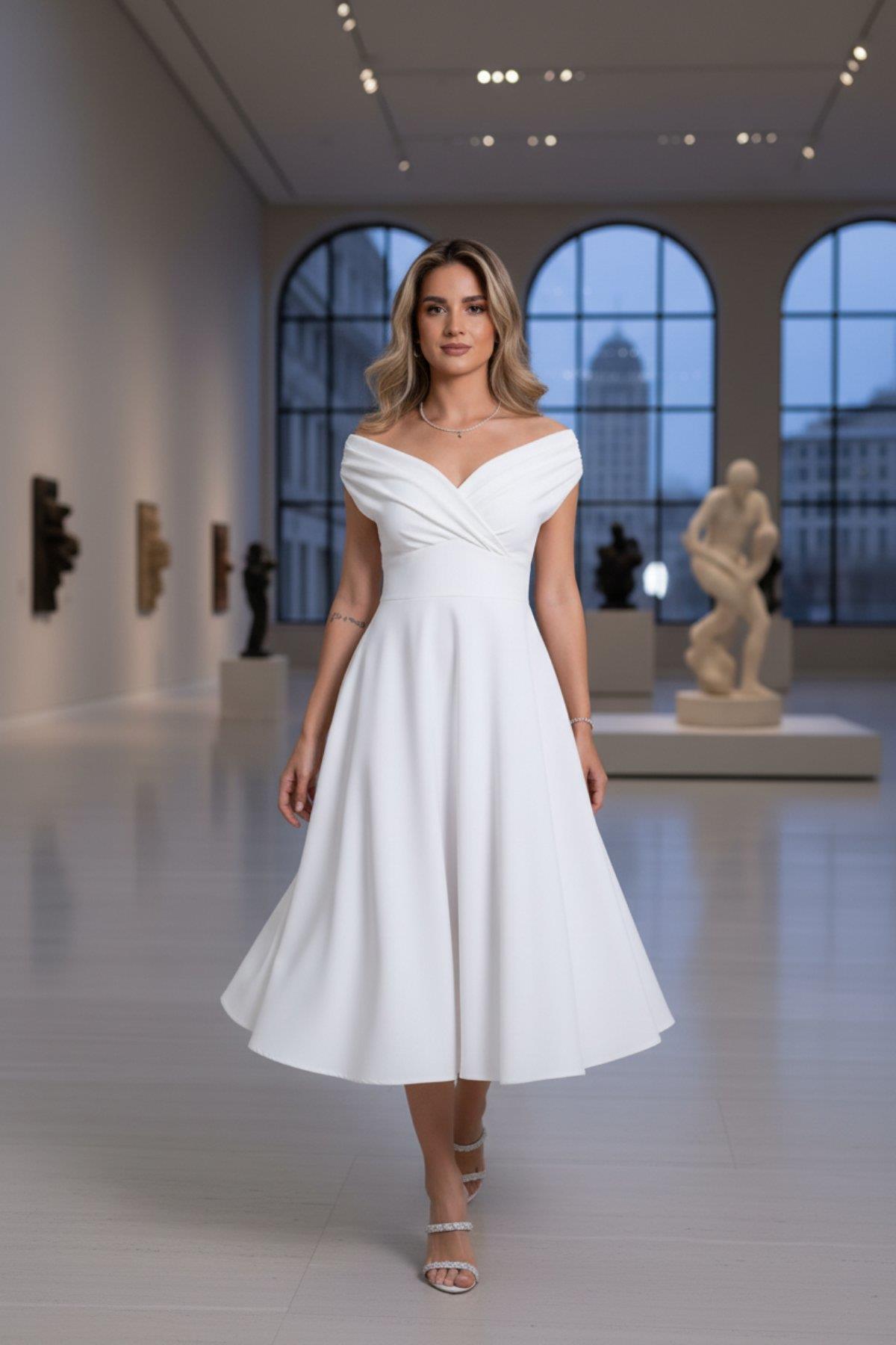 Düşük Omuz Eteği Volanlı Krep Elbise - Beyaz