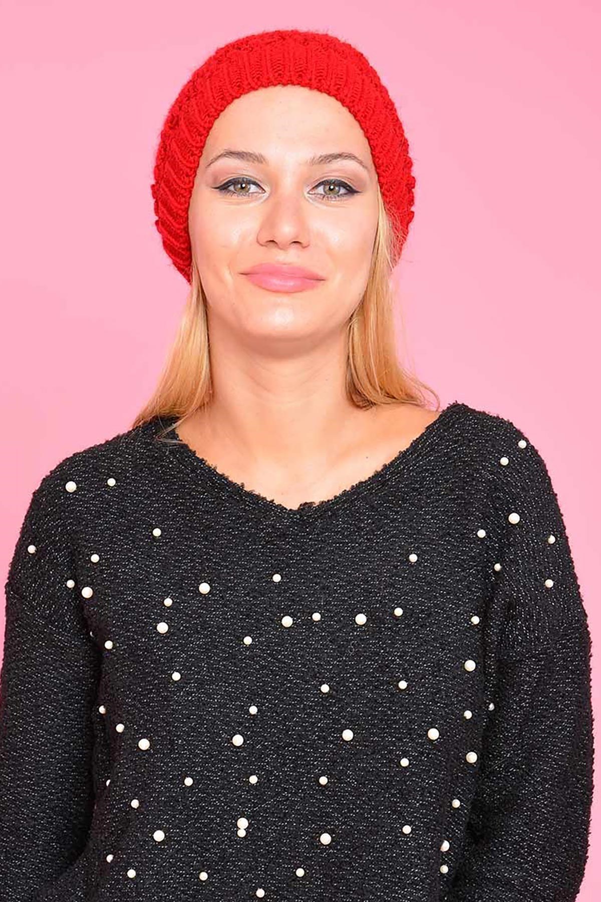 Larissa Kadın Bere