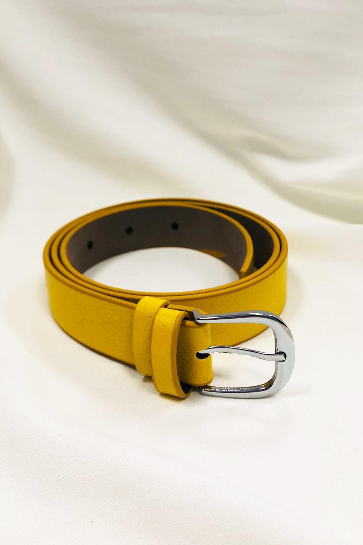 Sarı Tokalı Kadın Kemer