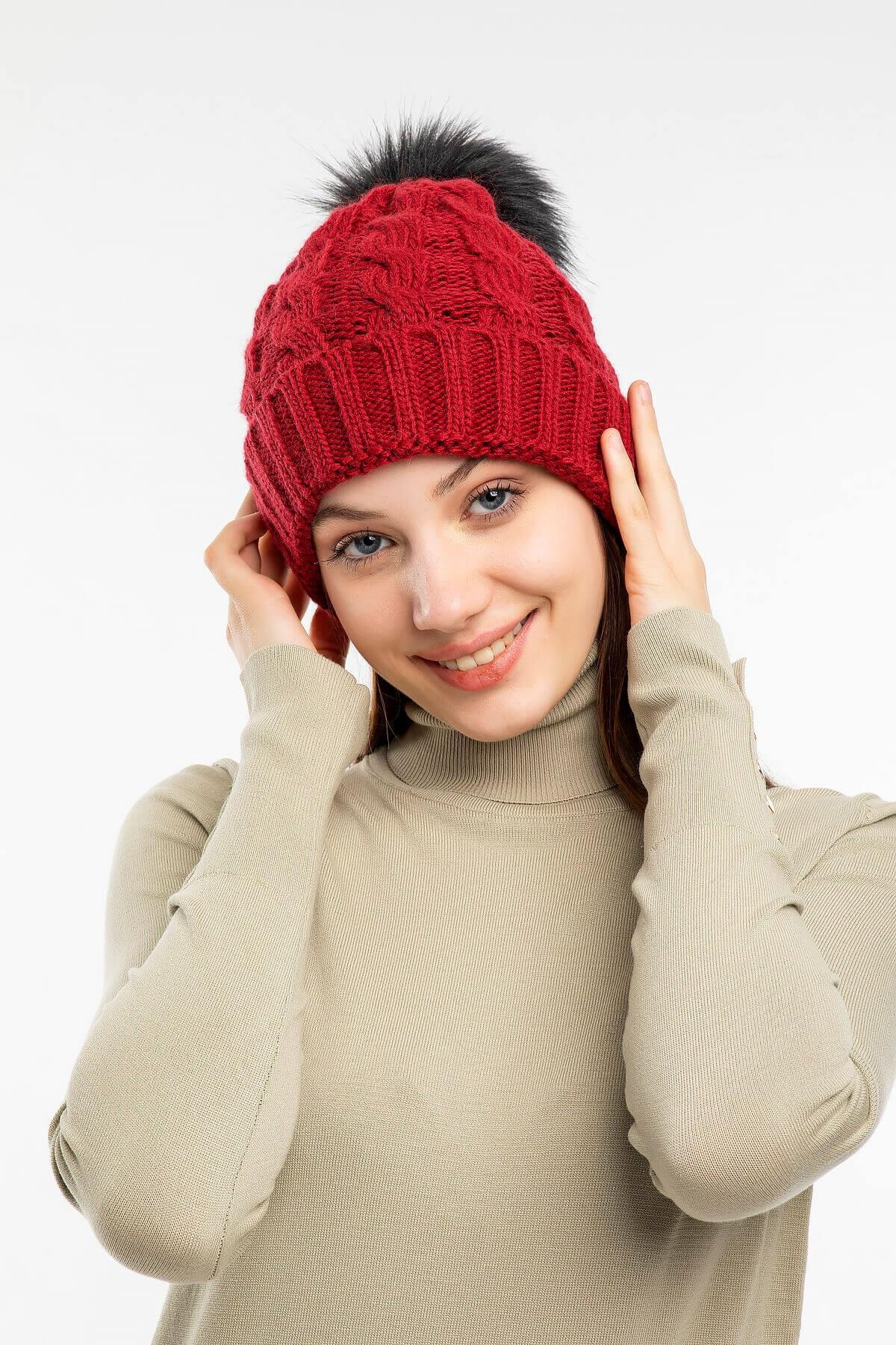 Stylish Siyah Ponponlu Bordo Kadın Bere