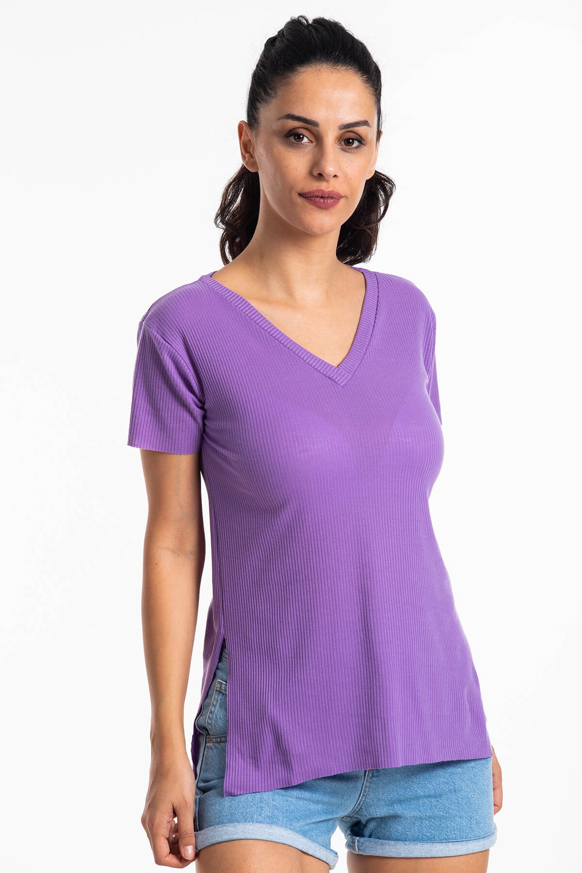 V Yaka Yırtmaçlı Kaşkorse T-Shirt Lila