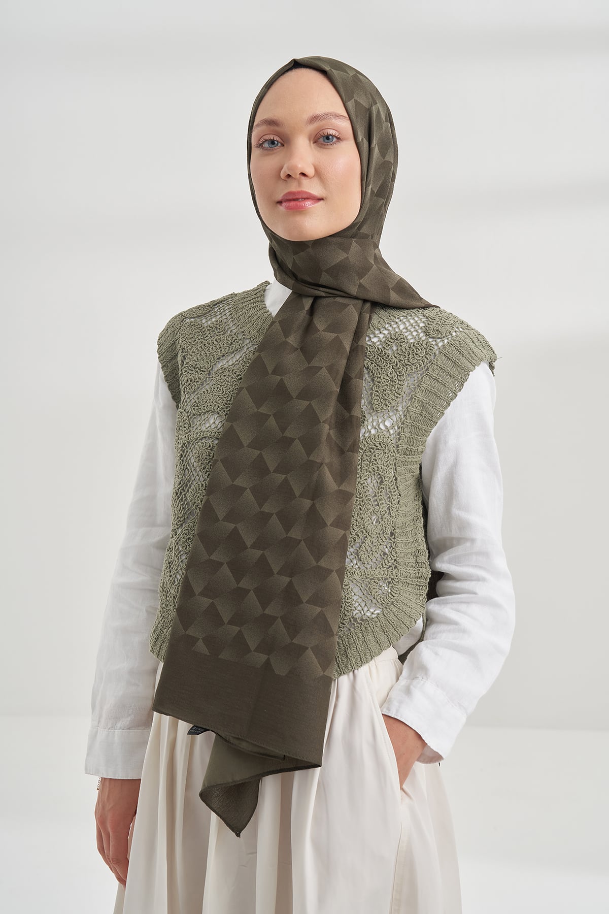 COTTON MONOGRAM GEOMETRİK DESEN ŞAL - HAKİ