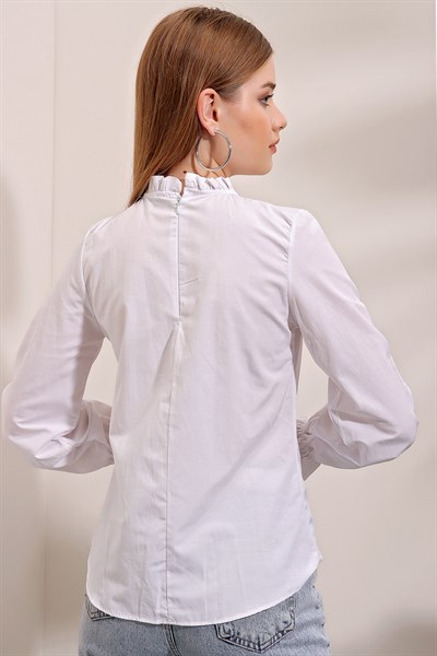 Kadın Beyaz Yaka Büzgü Detay Bluz