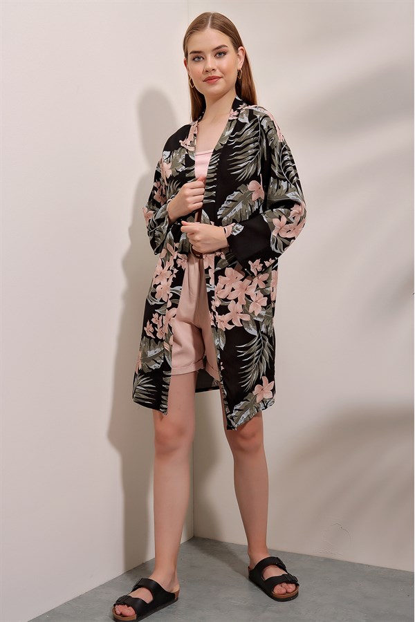 Kadın Siyah-Pudra Desenli Kimono Ceket