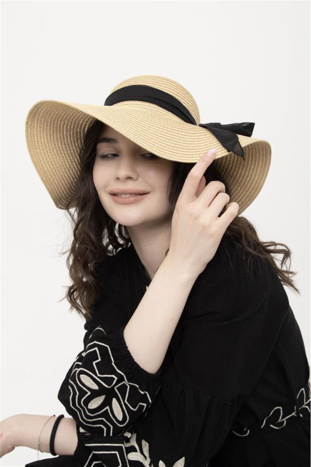 Kadın Bej Fiyonk Detaylı Geniş Hasır Şapka - Butik Buruç