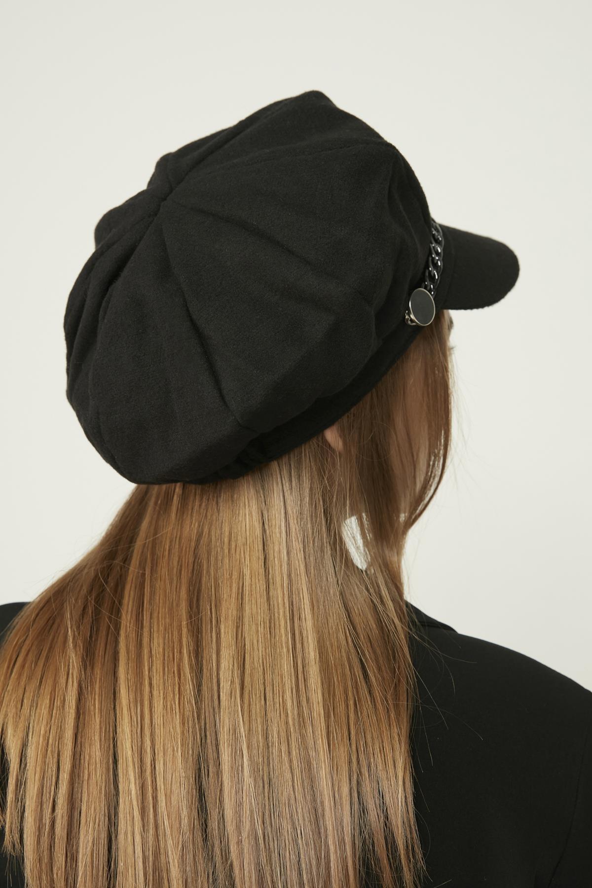 Kadın Siyah Zincirli Kaşe Kep Şapka - Butik Buruç