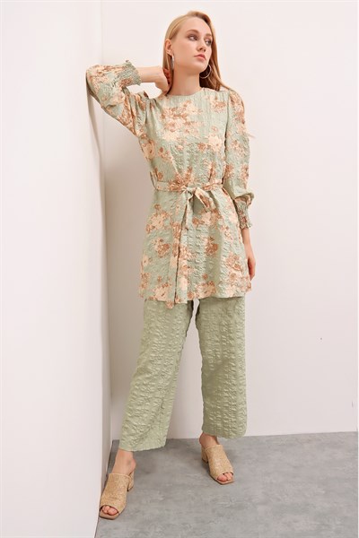 Kadın Mint Çiçek Desenli Tunik Pantolon Takım