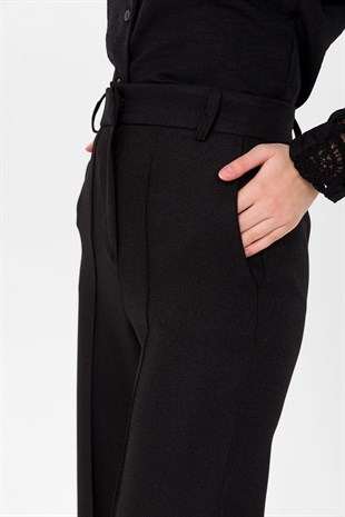 Kadın Siyah Çimalı Geniş Paça Yüksek Bel Kumaş Pantolon