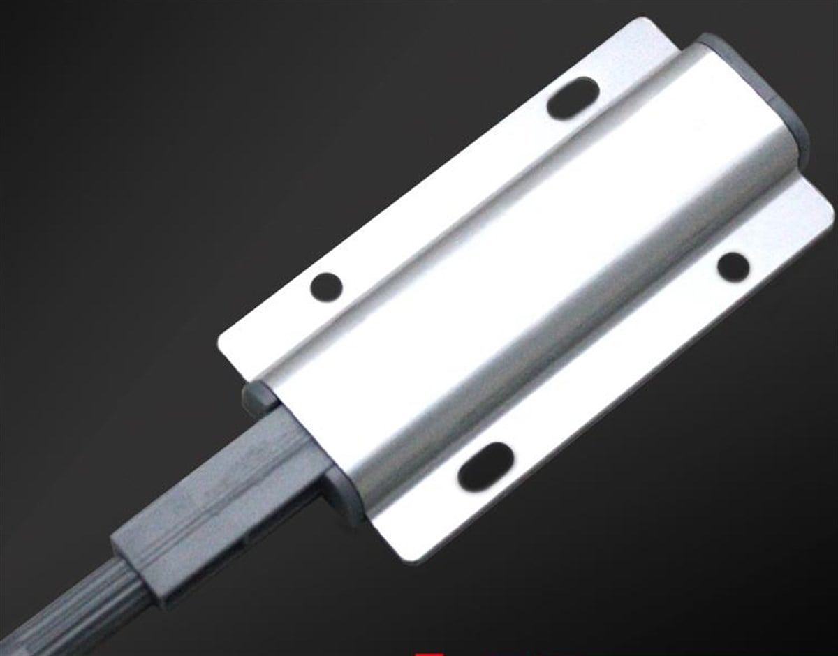 Dolap Aksamlarıİtici Tekli Metal Üstten