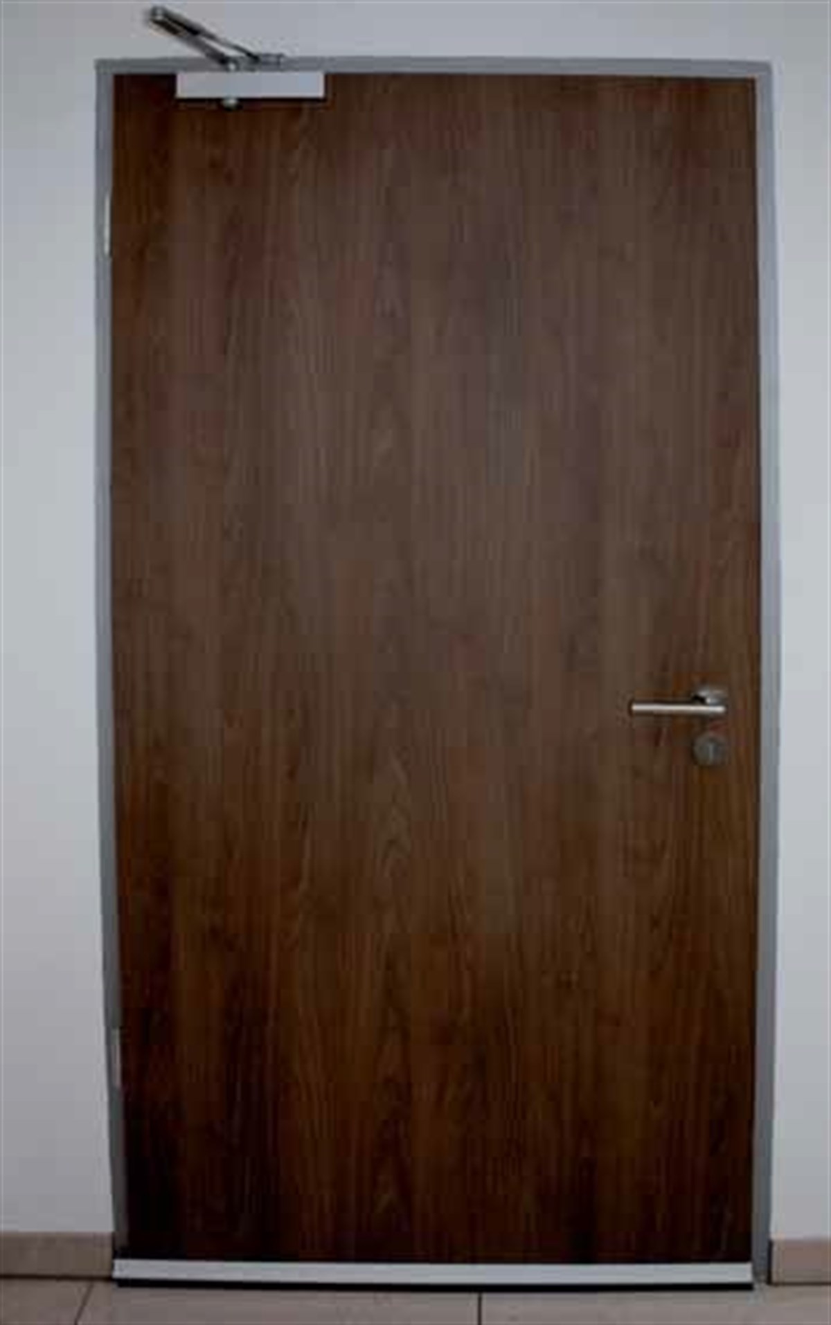 Kapı/Dolap AksamlarıDönges Kapı Altı Fırça PVC