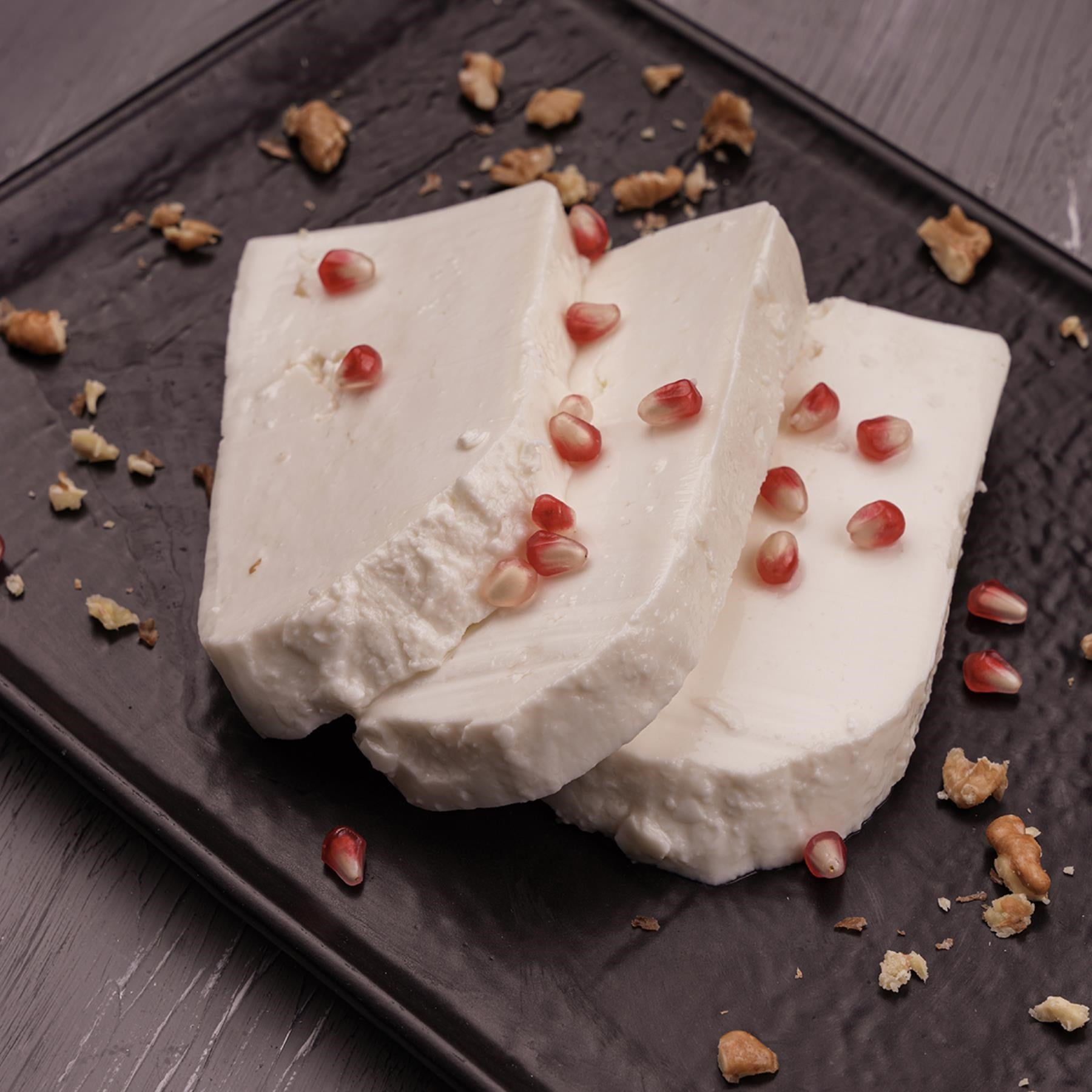Ayvalık Ayvacık Tam Yağlı Köy Peyniri 1000 g e