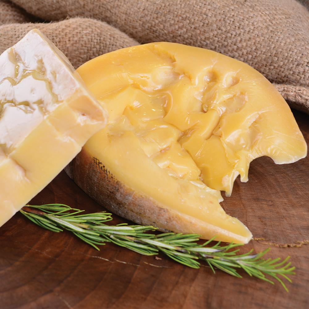 Gurmepark Kars Gravyer Peyniri 1000 g e