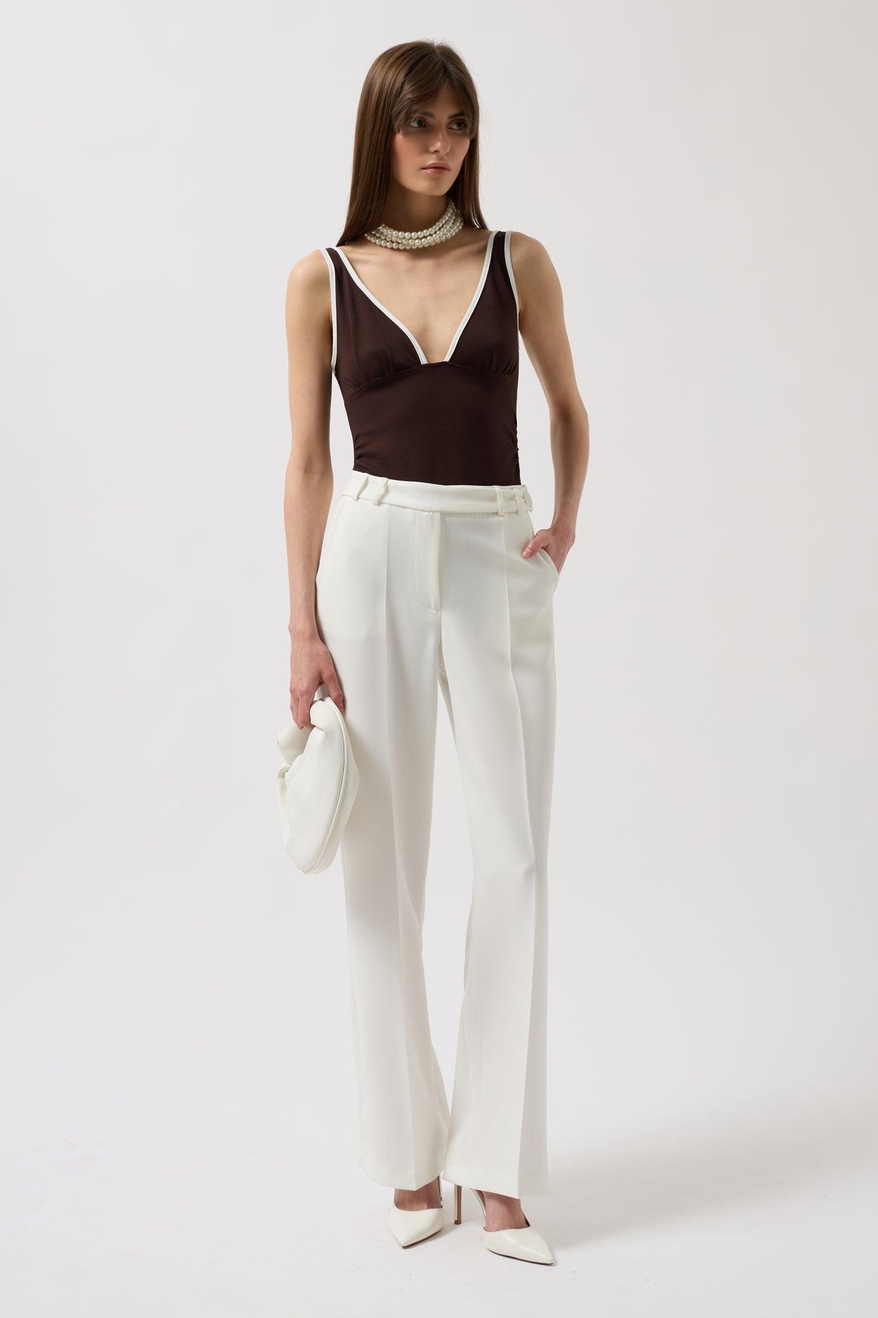 Bel Kemerli Beyaz Pantolon