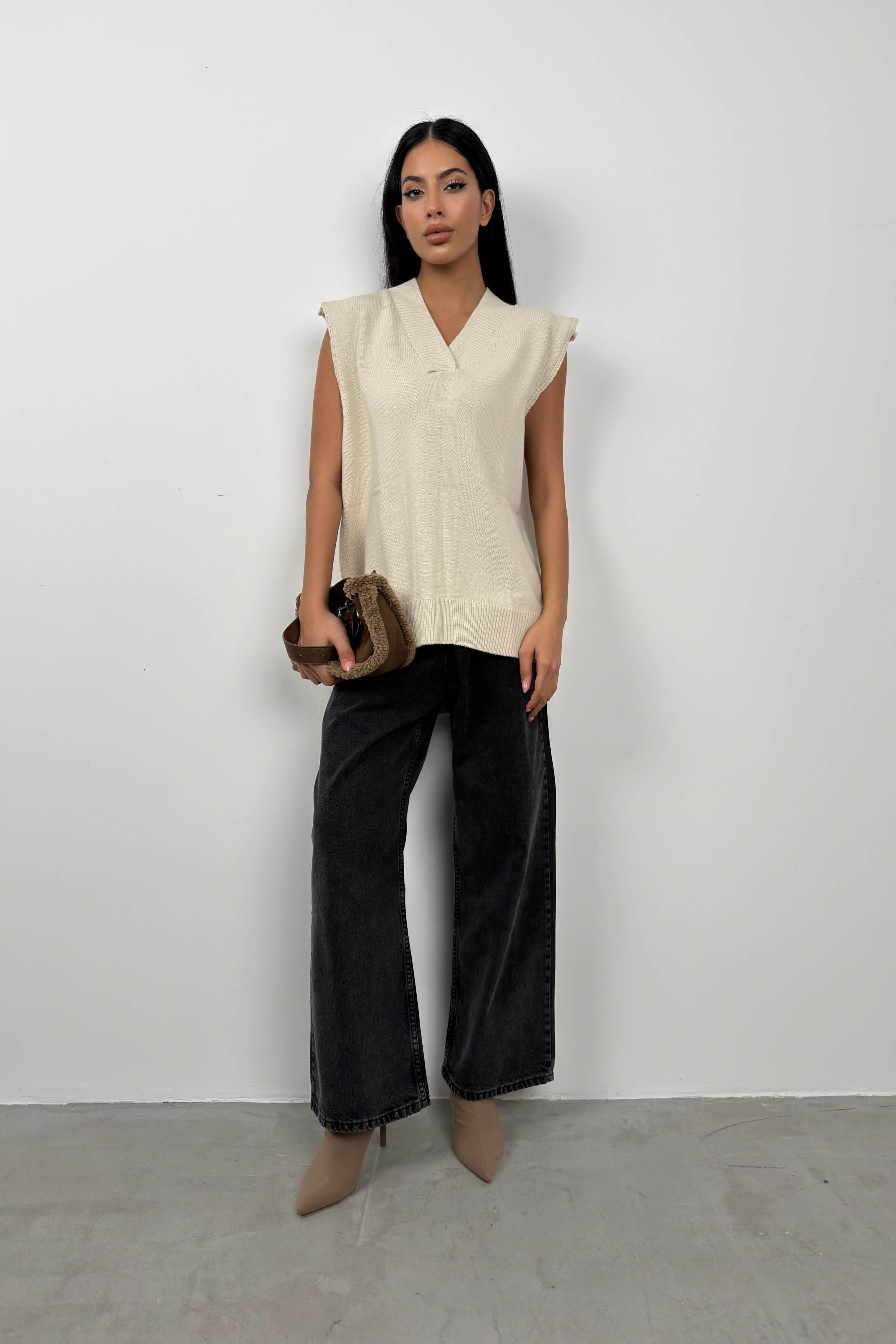 V Yaka Bej Oversize Süveter