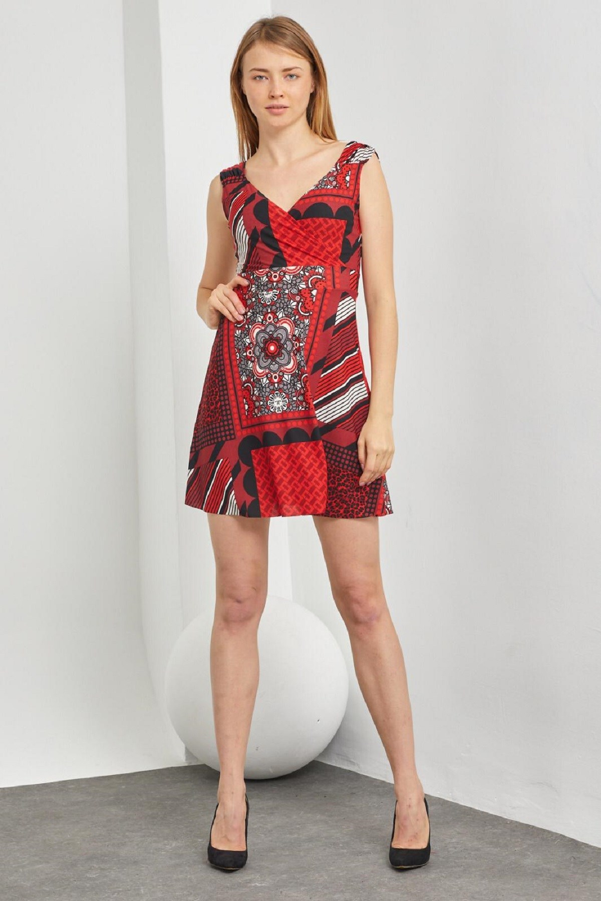BASKILI DESENLİ KRUVAZE YAKA KOLSUZ MİNİ ELBİSE MINI DRESS EMR-066-DESENLİ