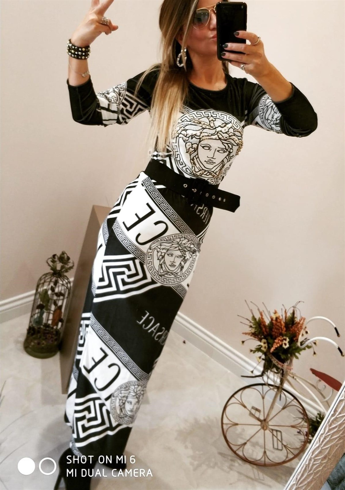 ESNEK DALGIÇ KUMAŞ ÜZERİ DİJİTAL BASKILI UZUN KOLLU GÜNLÜK ELBİSE CHP-184