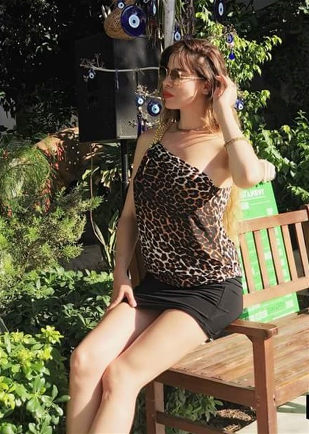 ESNEK KUMAŞ LEOPAR DESENLİ PARLAK BONCUK ASKILI MİNİ ELBİSE KY-009-2