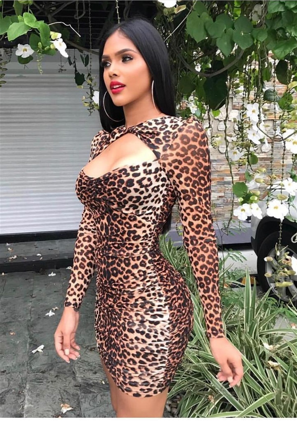 ESNEK MİKRO KUMAŞ LEOPAR DESENLİ GÖĞÜS DEKOLTE MİNİ ELBİSE LEOPARD PRINT CLUBWEAR MINI DRESS LP-231