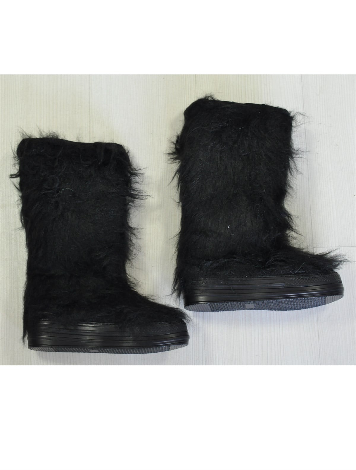 PELİŞ TÜY DETAYLI SİYAH KAR BOTU SİYAH YETİ BOT KIŞLIK TÜYLÜ BOT BAYAN AYAKKABI BLACK WOMAN SHOES BYNSPT-karbotu-siyah