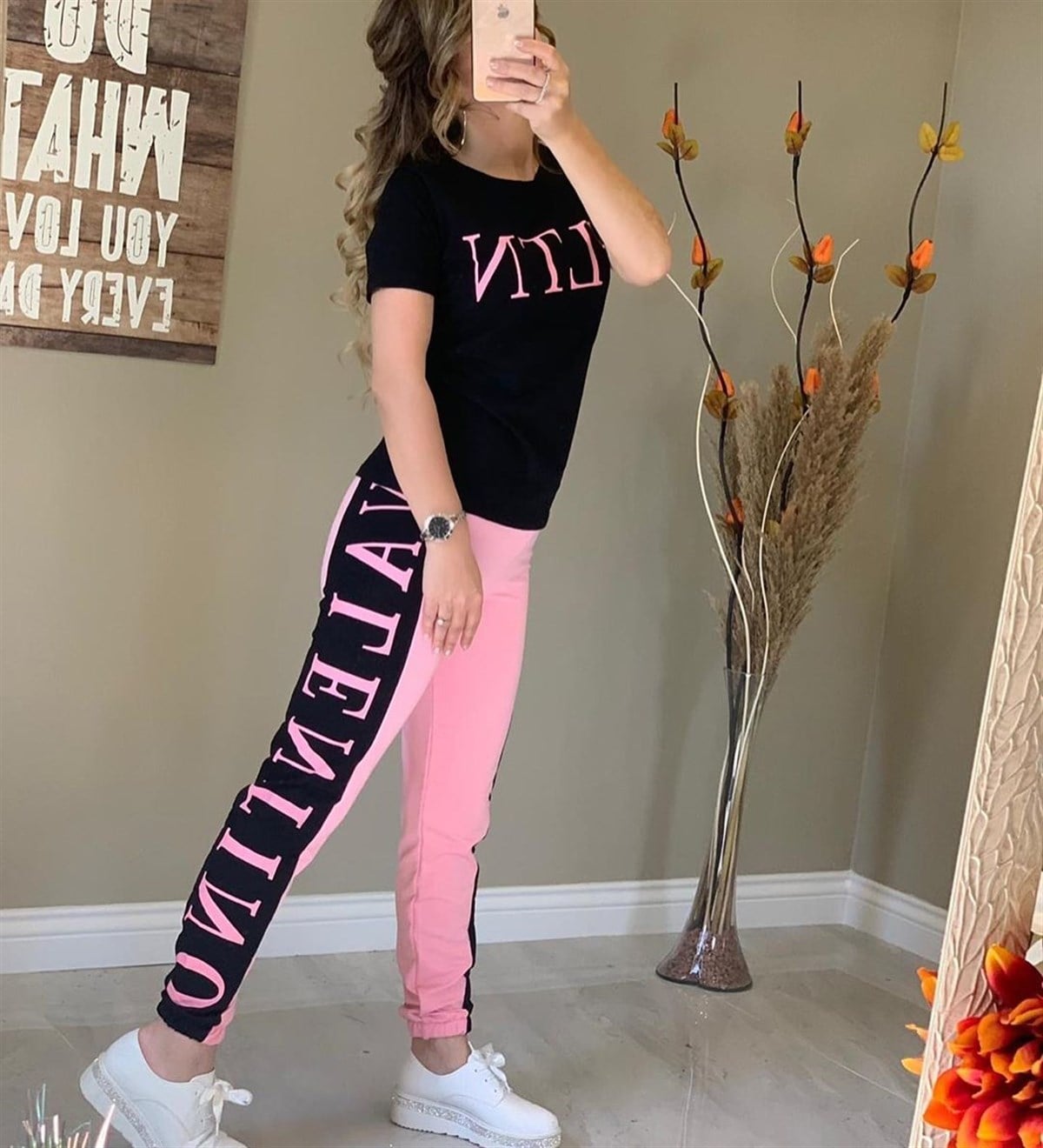 PENYE T-SHİRT VE 2 İPLİK EŞOFMAN ALTI YAZLIK BAYAN SPOR TAKIM ÜST VE ALT İKİ PARÇA EŞOFMAN TAKIM WOMAN SPORTSWEAR SET CHP-217-2