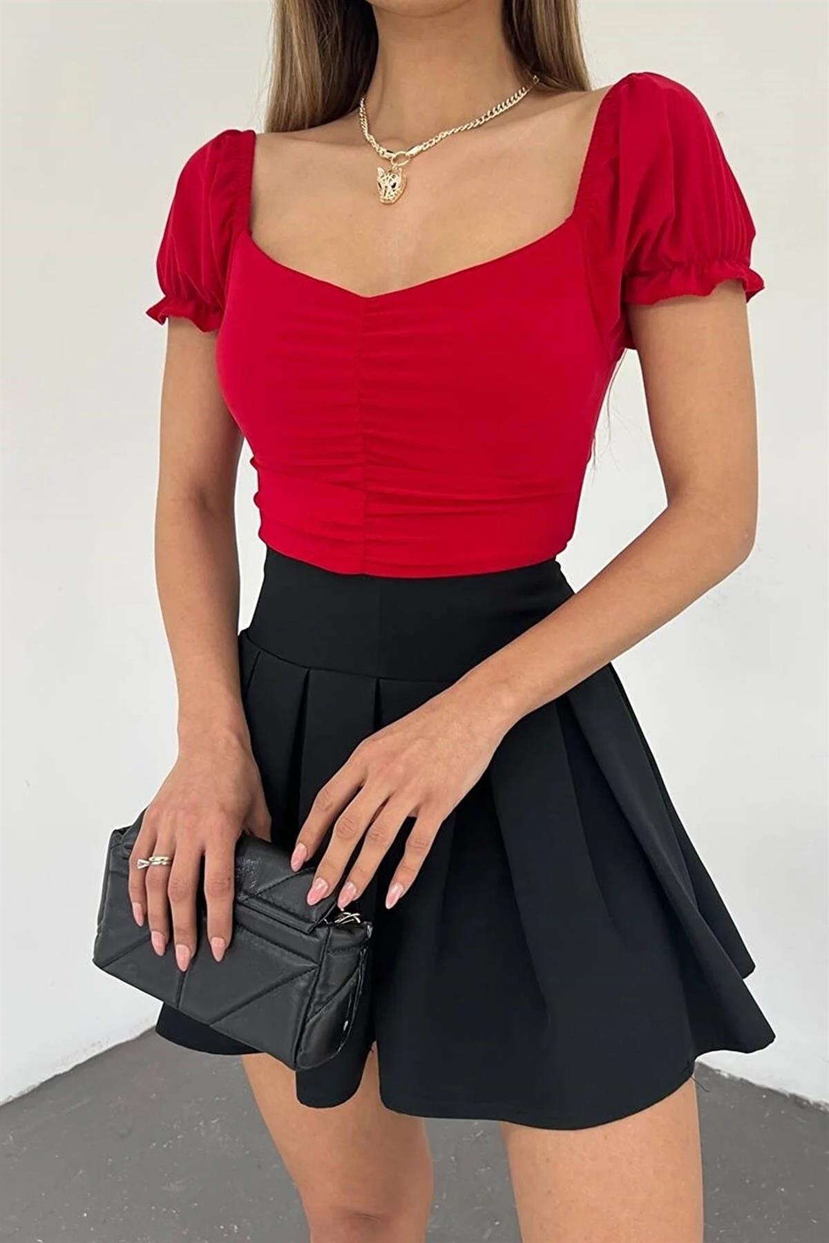  Kırmızı Sandy Kumaş Degaje Yaka Büzgü Detaylı Kısa Kollu Crop Bluz 36 cm 10059