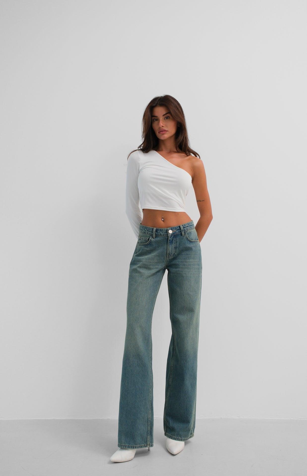 Asimetrik Tek Omuz Beyaz Crop Top