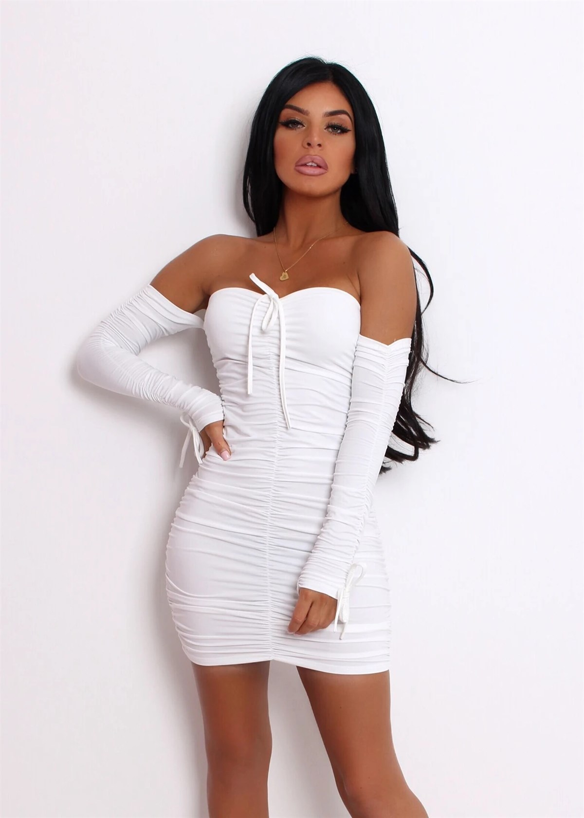 ESNEK KREP KUMAŞ BAĞCIK DETAYLI UZUN KOLLU STRAPLEZ BEYAZ MİNİ ELBİSE WHITE MINI DRESS EMR-036-BEYAZ