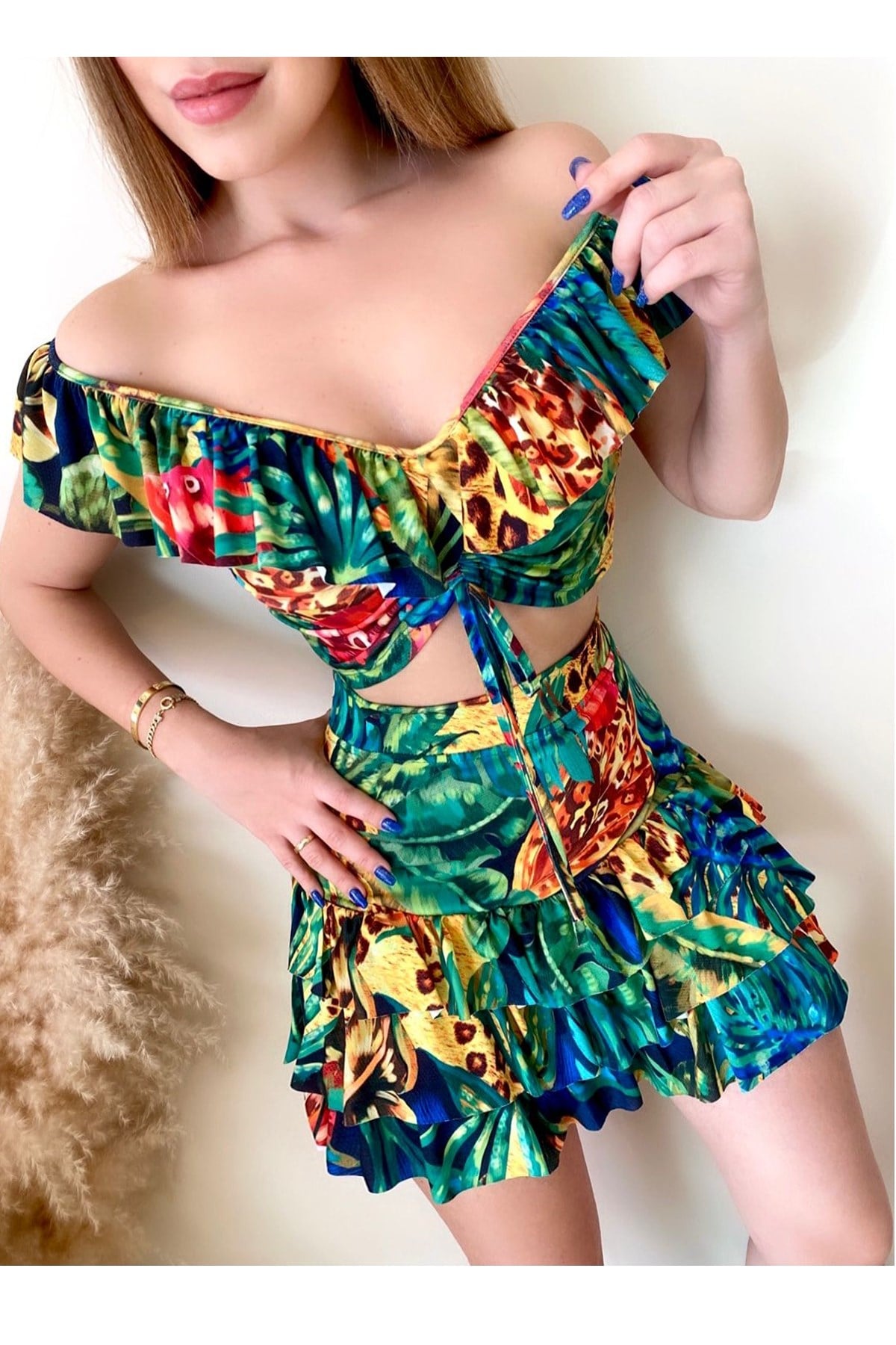 ESNEK MİKRO KUMAŞ HAWAII DESEN BÜSTİYER VE ETEK TAKIM HAWAII TOP AND SKIRT SET GD-019-HAWAII