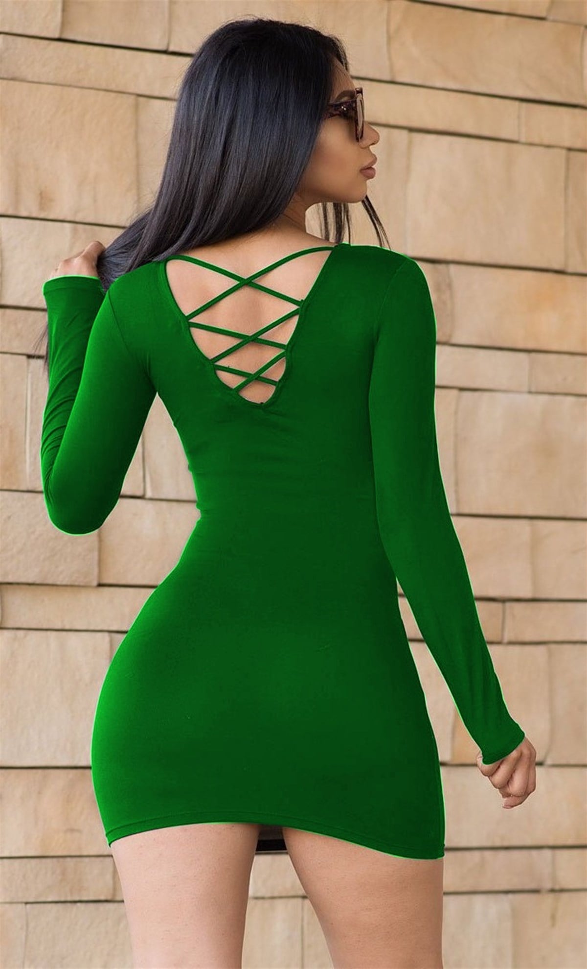 ESNEK SANDY KUMAŞ SIRT DEKOLTELİ UZUN KOLLU YEŞİL MİNİ ELBİSE GREEN MINI DRESS DNM-500-10