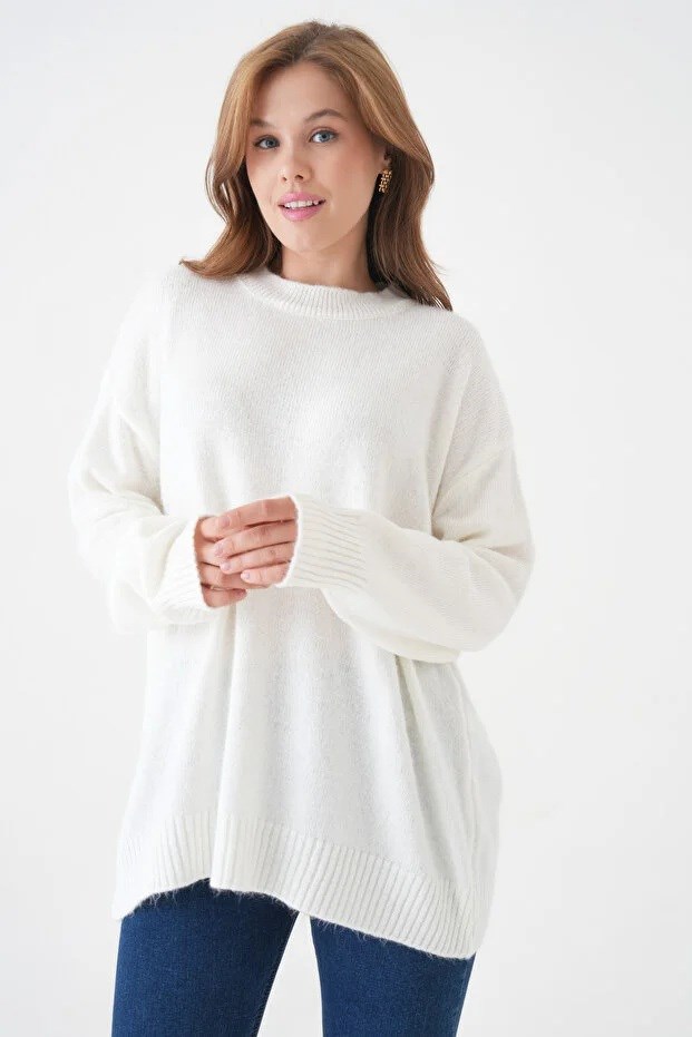 Kadın Bisiklet Yaka Oversize Ekru Triko Kazak 4090