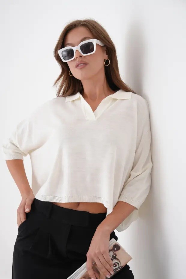 Kadın Polo Yaka Düşük Kol Tasarım Oversize Crop Beyaz Triko Bluz 002