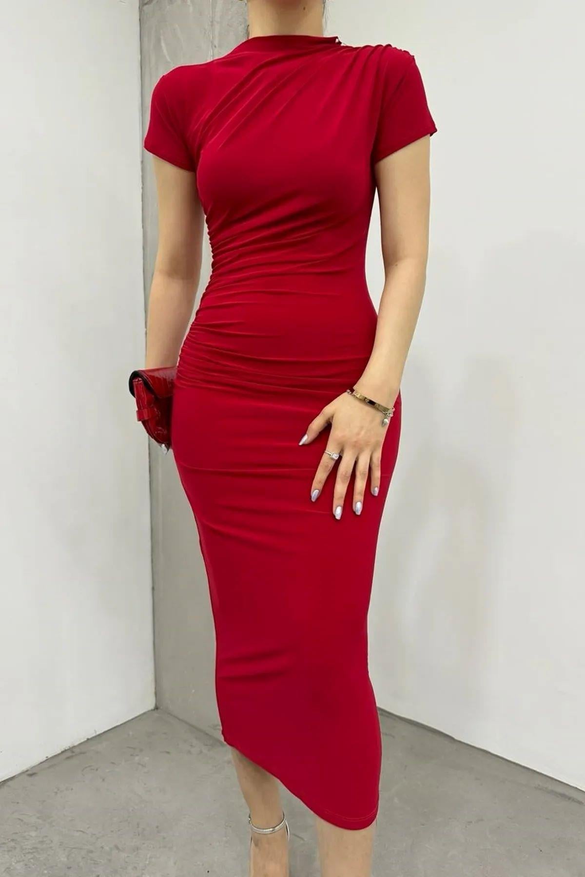 Kadın Sandy Kumaş Büzgülü Tasarım Dik Yaka Kısa Kollu Kırmızı Midi Abiye Elbise 12470