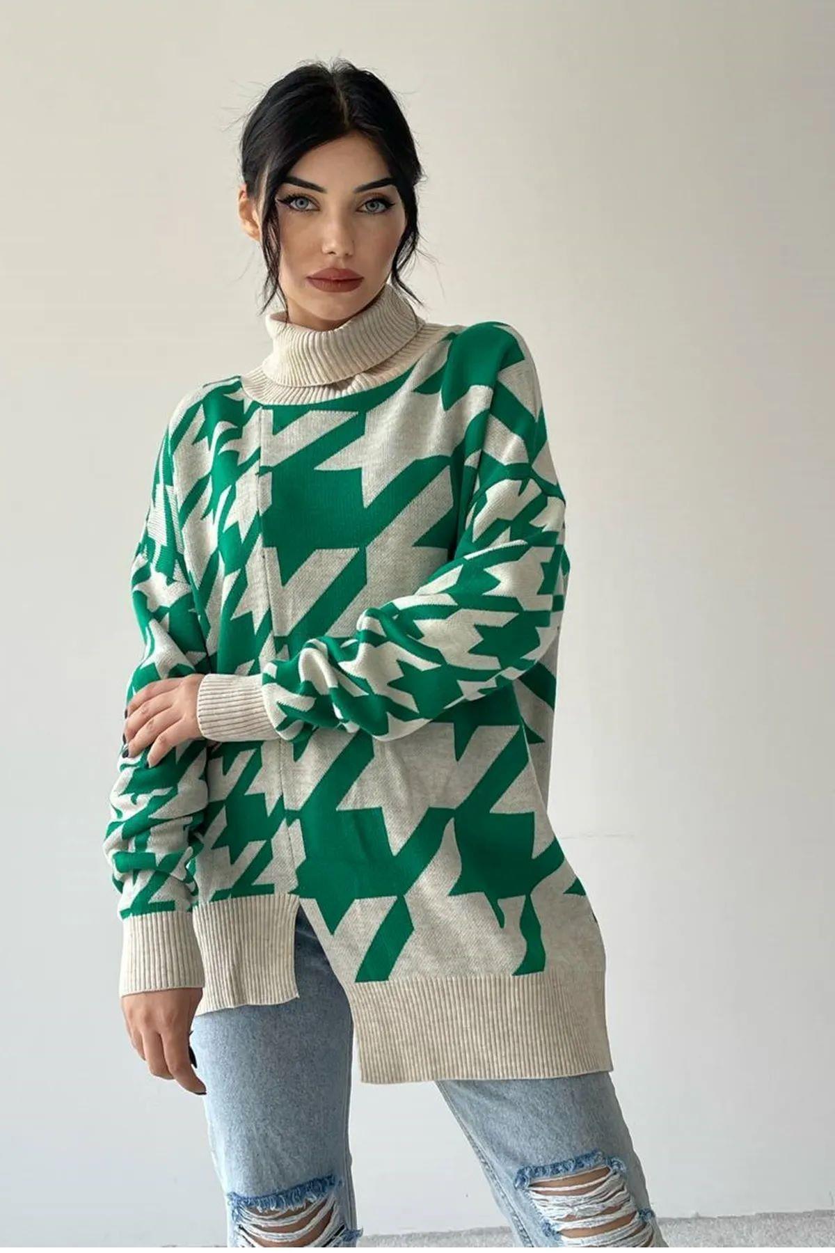 Kadın Triko Kumaş Balıkçı Yaka Asimetrik Kesim Oversize Kazak 193