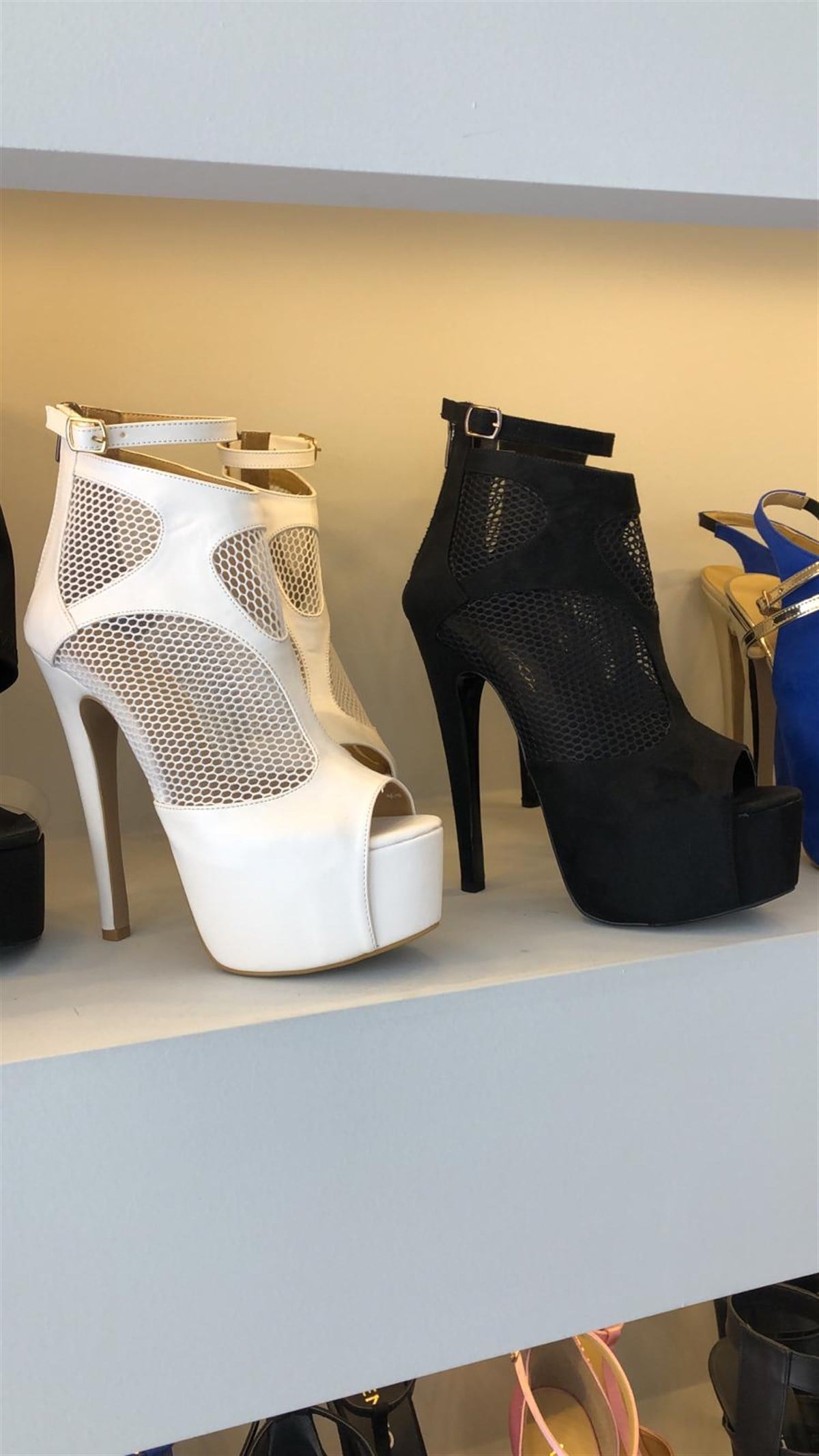 KALIN TOPUKLU UCU AÇIK FİLE DETAYLI YAZLIK PLATFORM TABANLI BEYAZ BAYAN AYAKKABI YAZLIK TOPUKLU BAYAN AYAKKABI HIGH HEELS WHITE WOMAN SHOES YT-015-2