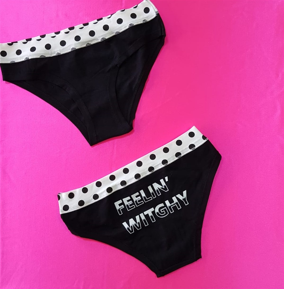 KOZA ARKASI YAZI BASKILI SİYAH KÜLOT HİPSTER PRINTED PANTY KZ-002-1