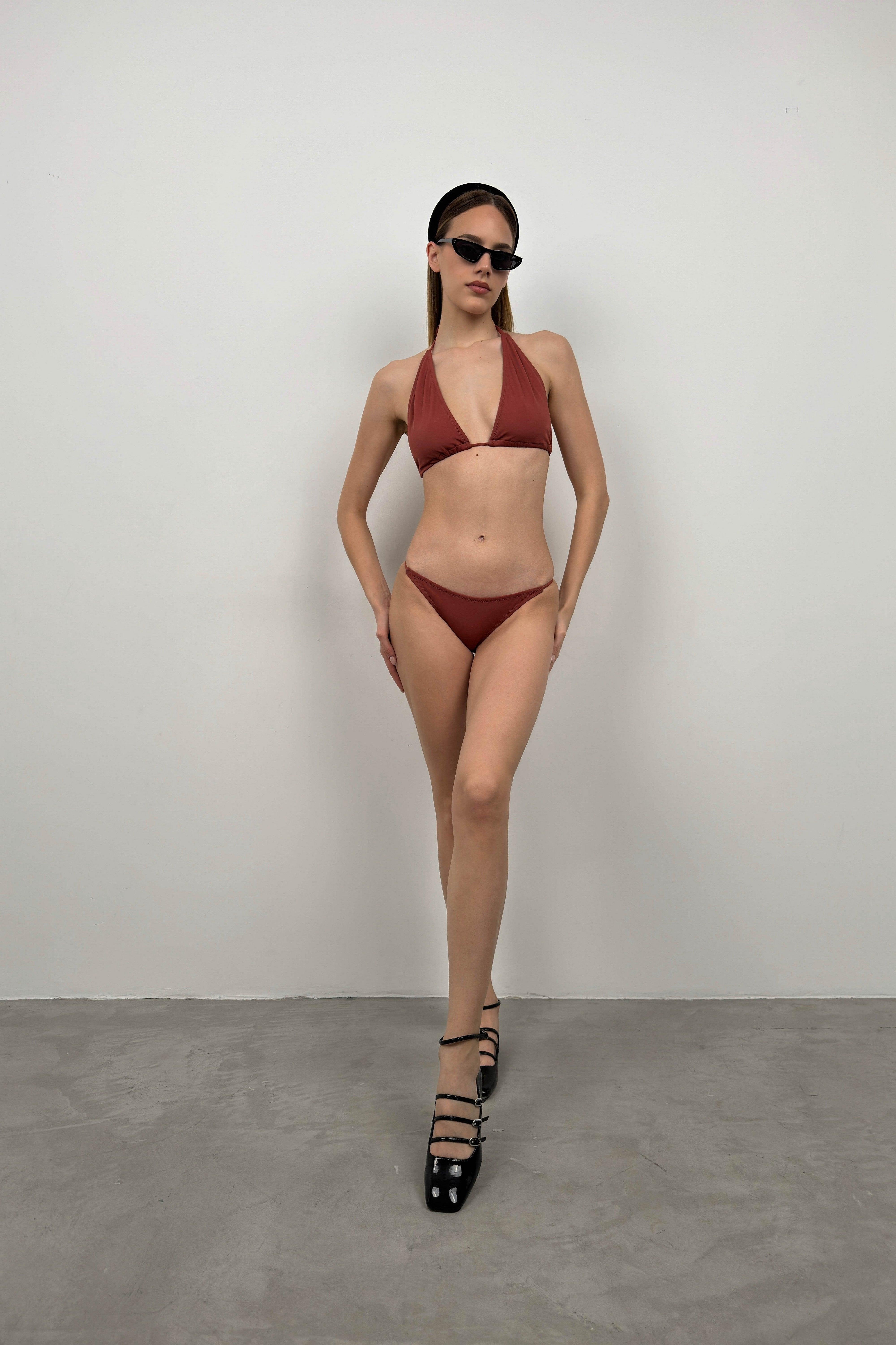 Üçgen Büzgülü Kahverengi Bikini Takım