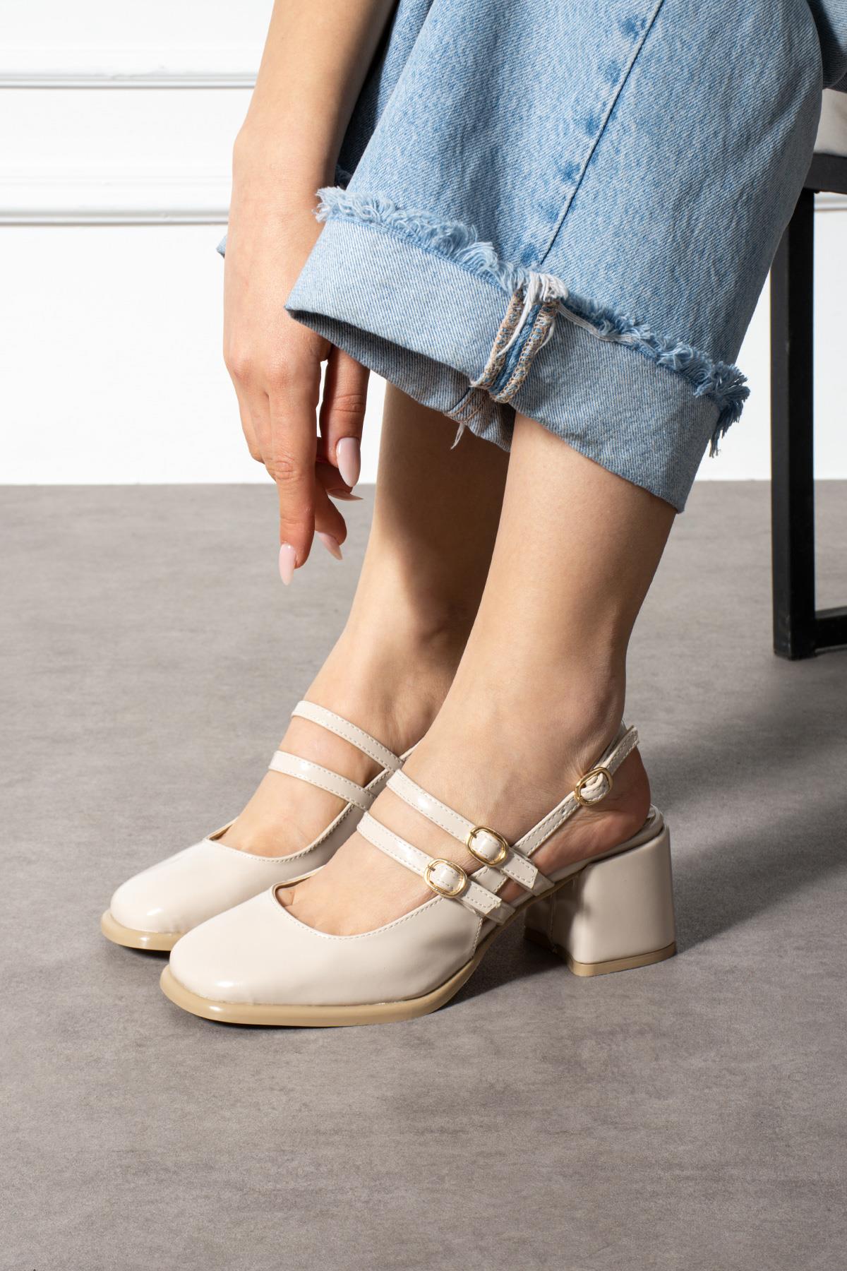ShoetekBriana